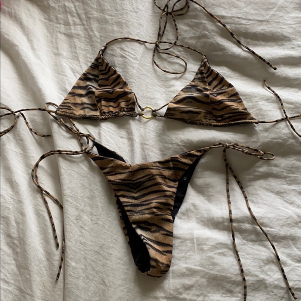 Bayou the level tiger bikini